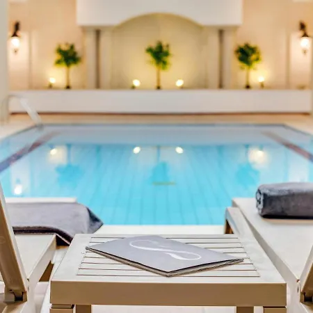 Wellclub - Family Suites & Wellness 호텔
