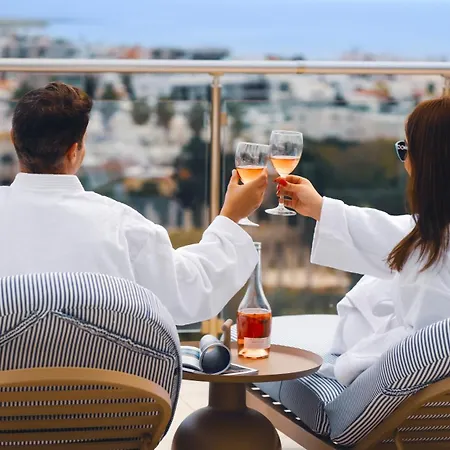 Wellclub - Family Suites & Wellness