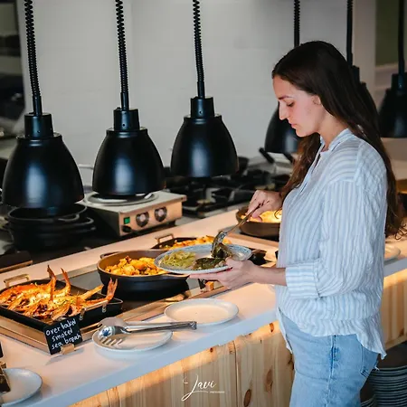 Wellclub - Family & Wellness 4* بافوس