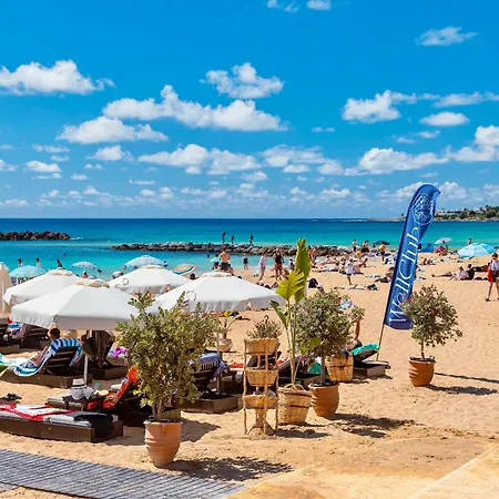 Готель Wellclub - Family Wellness & Seaview Suites